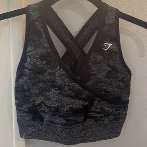 Medium gymshark camo bra with pads